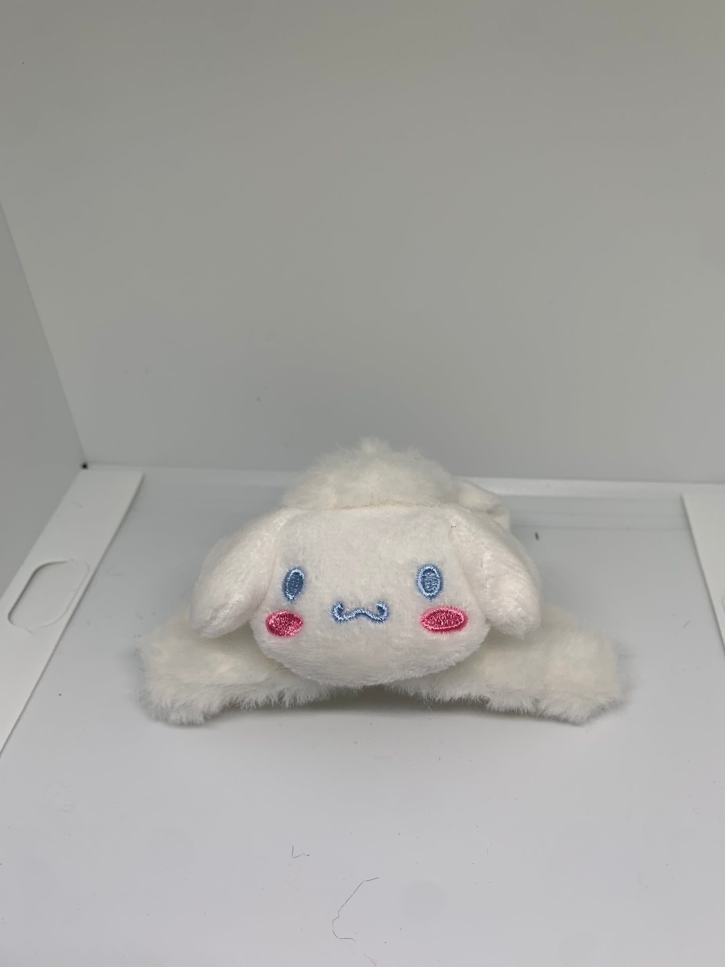 Sanrio fluffy hair claw