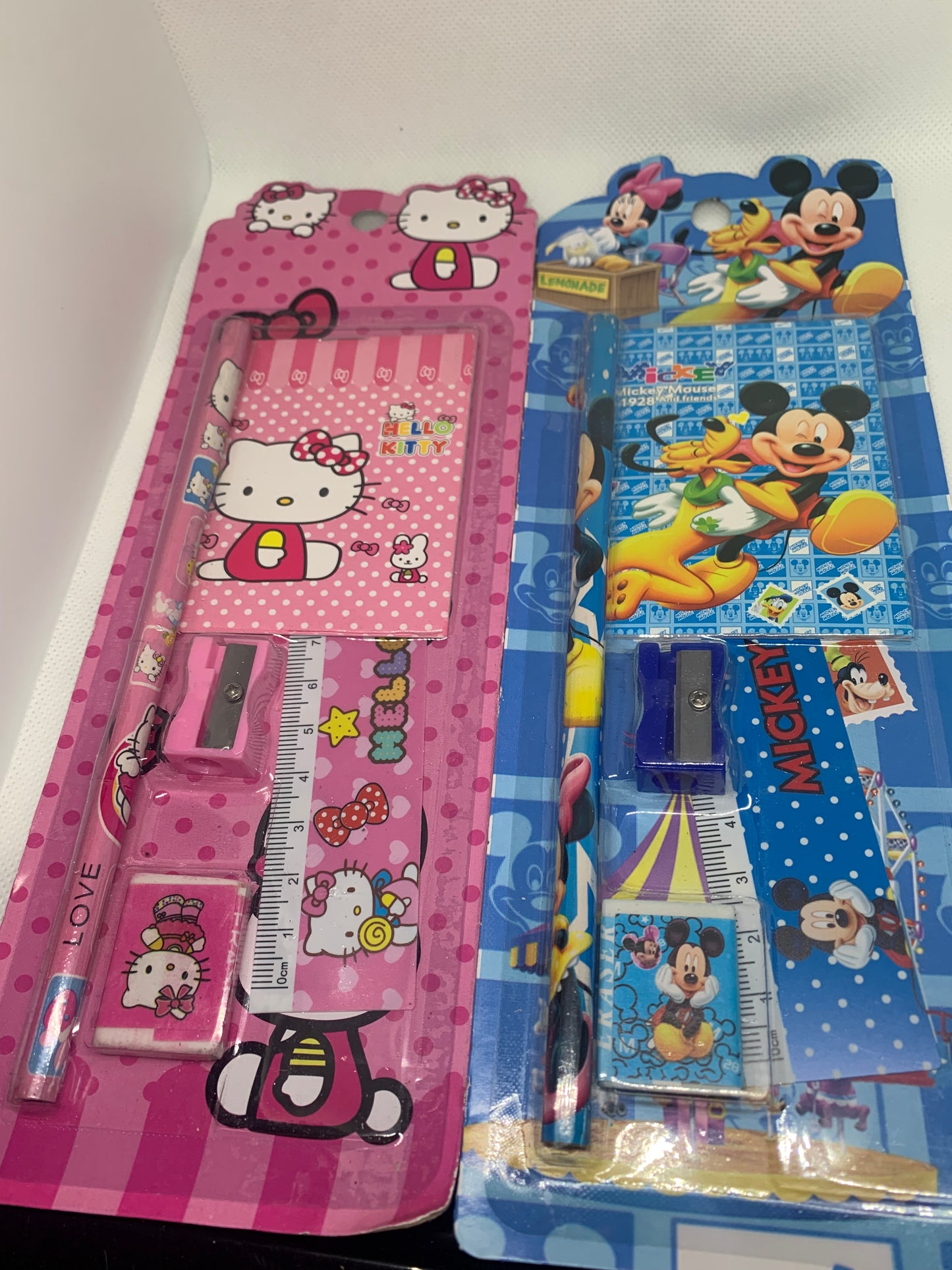 Disney pencil set